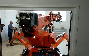 Установка оборудования на ограниченной площадке на производстве 2